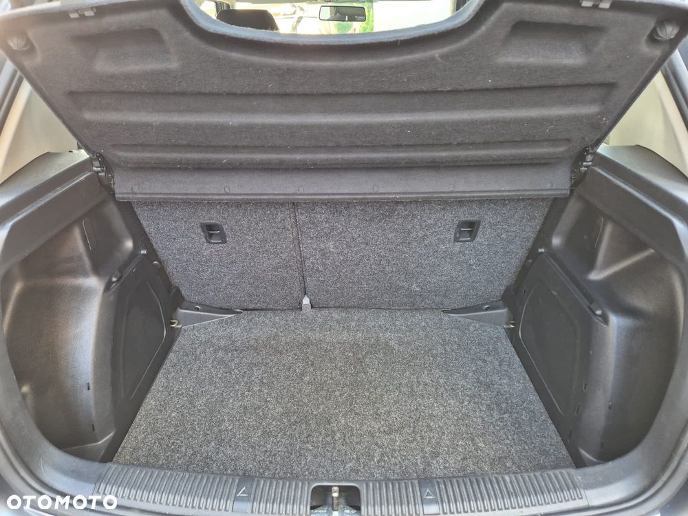 Skoda Fabia 1.2 TSI Active Green tec - 12