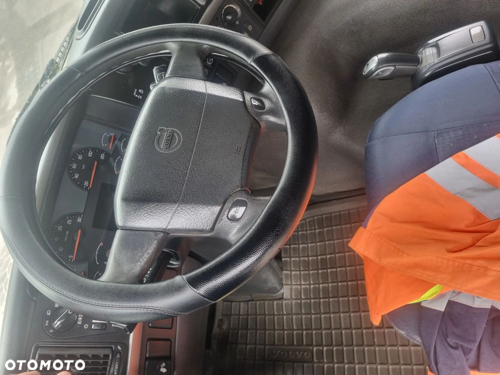 Volvo FM12 - 6