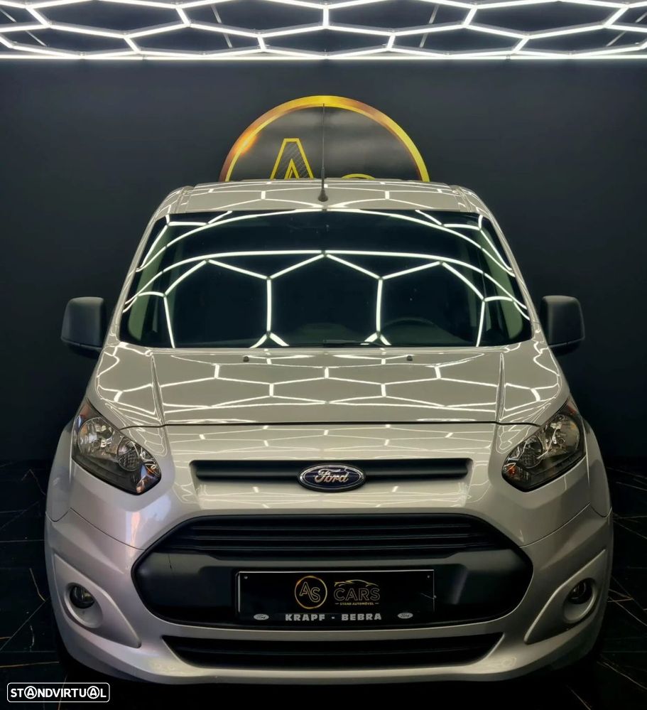 Ford Transit Connect L2 3 Lugares - 26