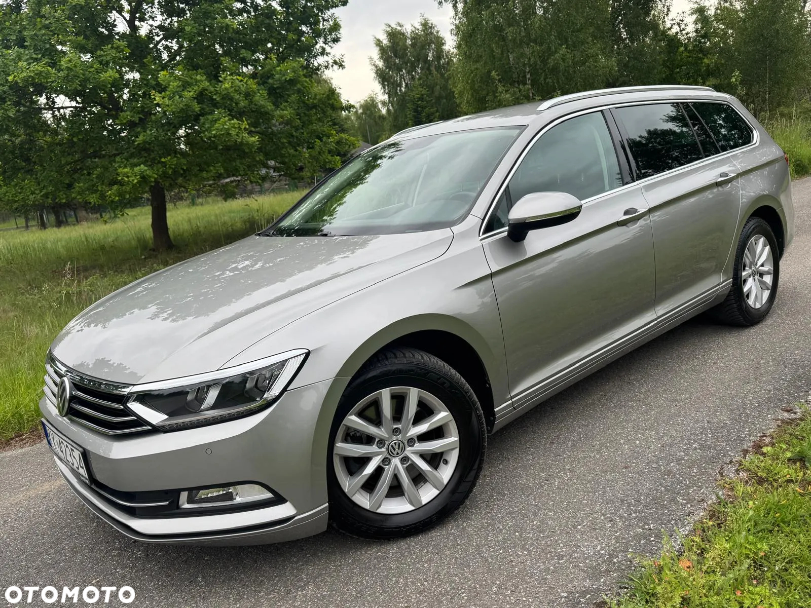 Volkswagen Passat Variant 1.8 TSI (BlueMotion Technology) DSG Comfortline - 10