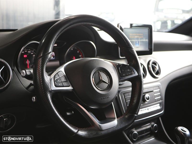 Mercedes-Benz CLA 200 - 10