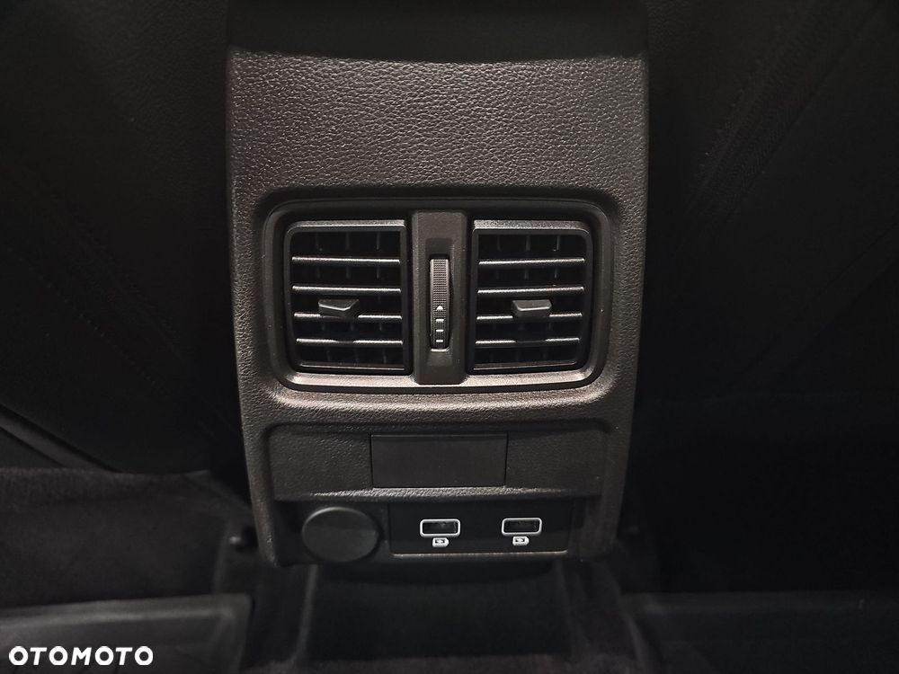 Renault Arkana 1.6 E-TECH Techno MMT - 30