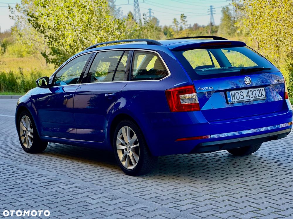 Skoda Octavia 1.6 TDI SCR Style DSG - 4