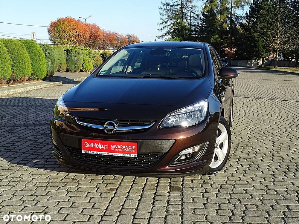 Opel Astra 1.4 Turbo Cosmo - 12
