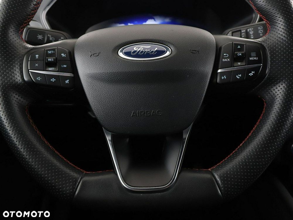 Ford Kuga 2.0 TDCi FWD ST-Line - 22