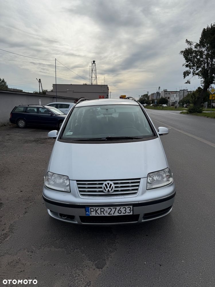Volkswagen Sharan 1.9 TDI Comfortline - 2
