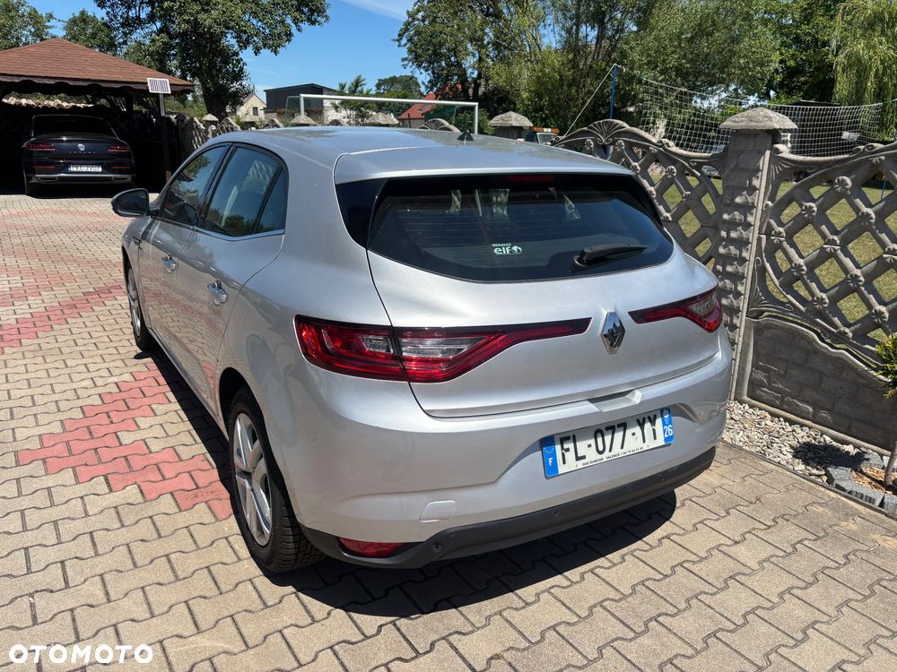 Renault Megane 1.5 Blue dCi Intens EDC - 7