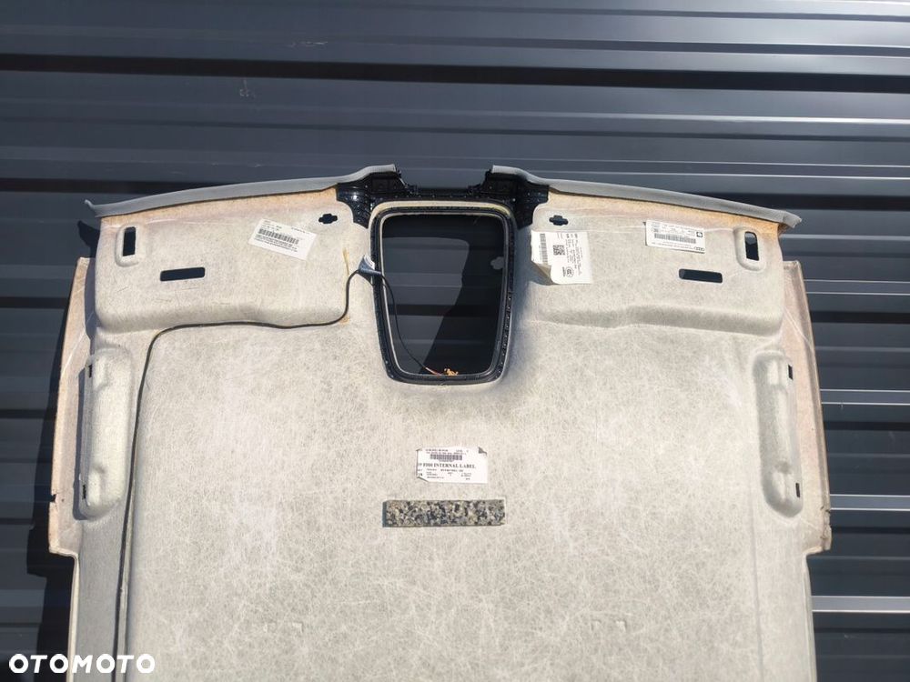 PODSUFITKA AUDI A4 B9 KOMBI 8W9867506L 1R0 GRAU USZKODZONA ! - 9