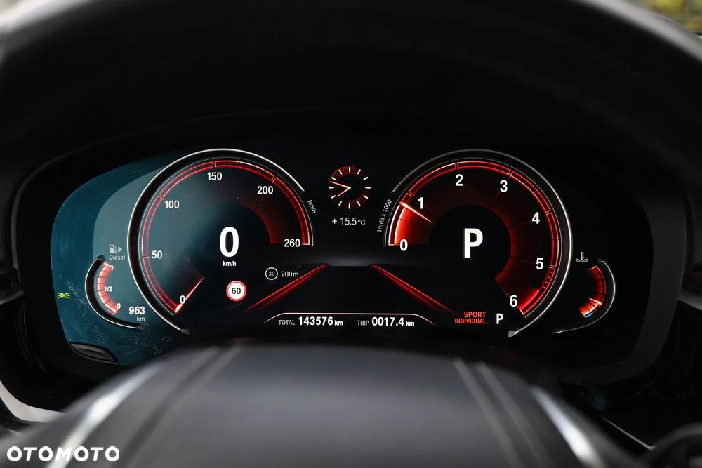 BMW Seria 5 520d xDrive Luxury Line - 21