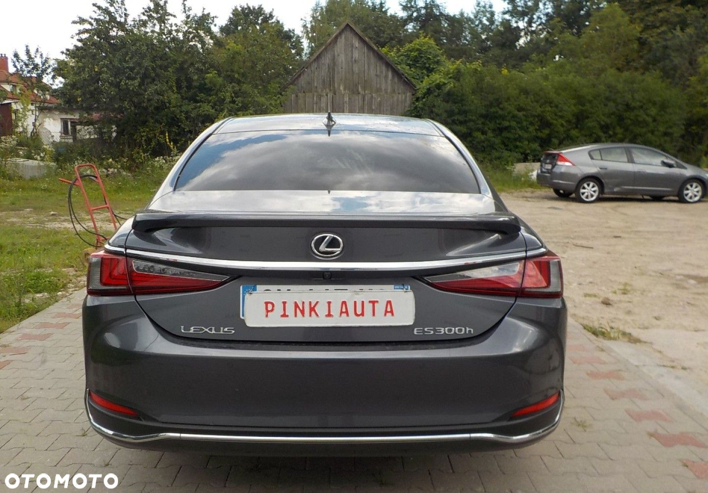 Lexus ES - 13