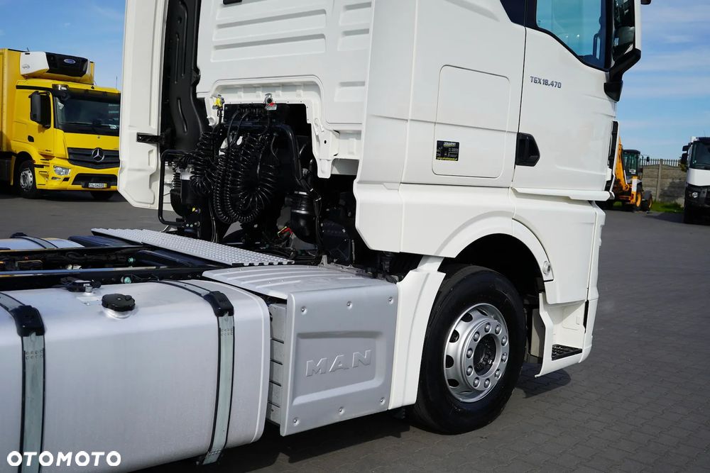MAN TGX / 18.470 / EURO 6 / GX / ACC / MAŁY PRZEBIEG - 39