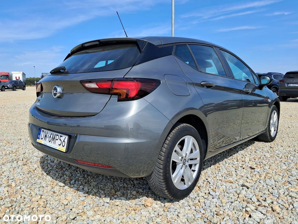 Opel Astra V 1.4 T Edition S&S - 24