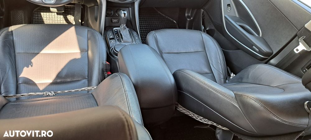 Hyundai Santa Fe 2.2 CRDi 4WD Luxury+ - 11