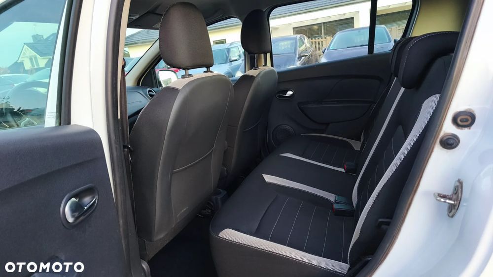 Dacia Sandero Stepway 0.9 TCe Laureate S&S Easy-R - 30