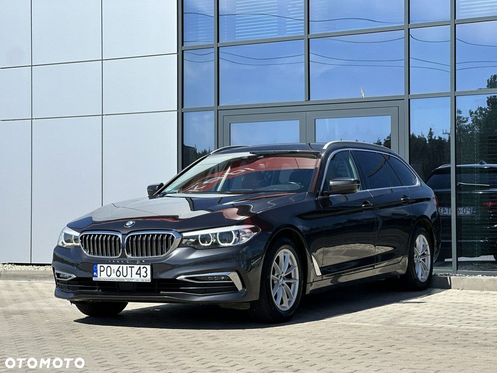 BMW Seria 5 520d Luxury Line - 4
