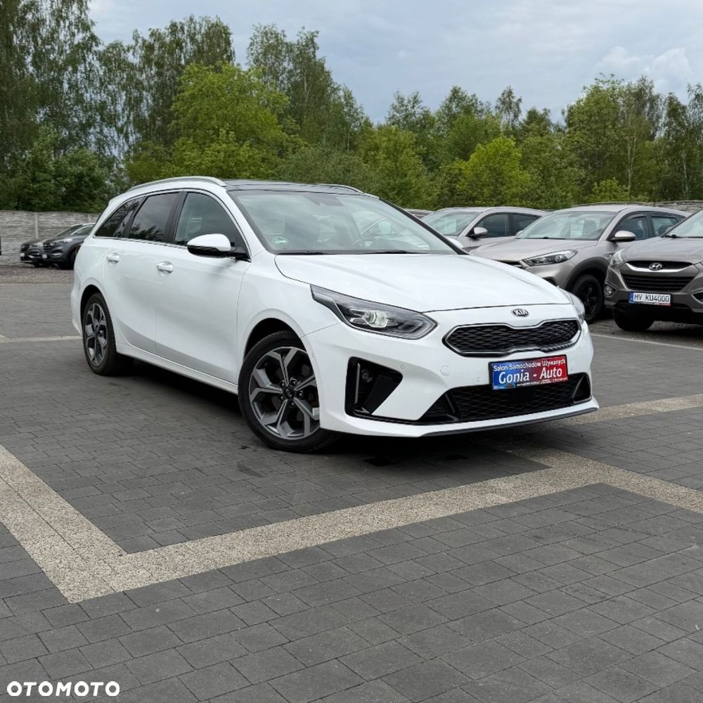 Kia Ceed - 6