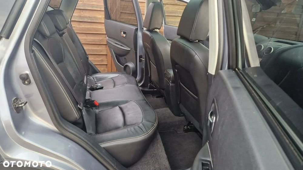 Nissan Qashqai 2.0 360 - 14