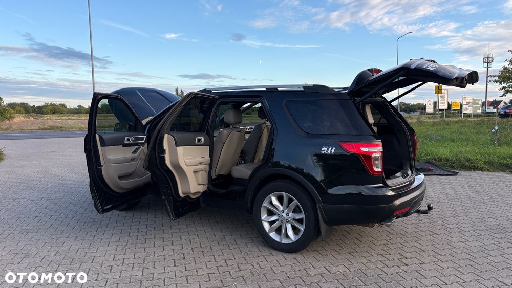 Ford Explorer 4.6 4WD - 5