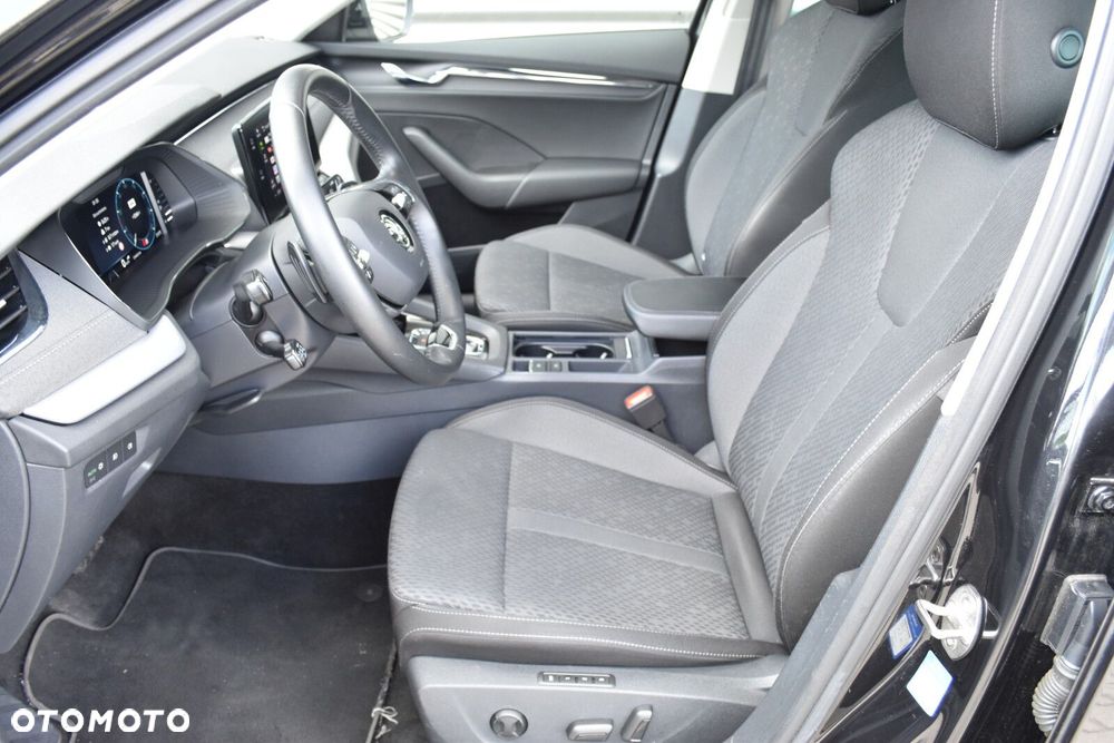 Skoda Octavia 2.0 TDI Style DSG - 30