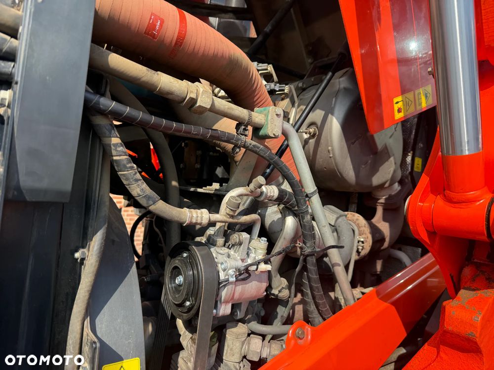 Kubota M7132 - 35