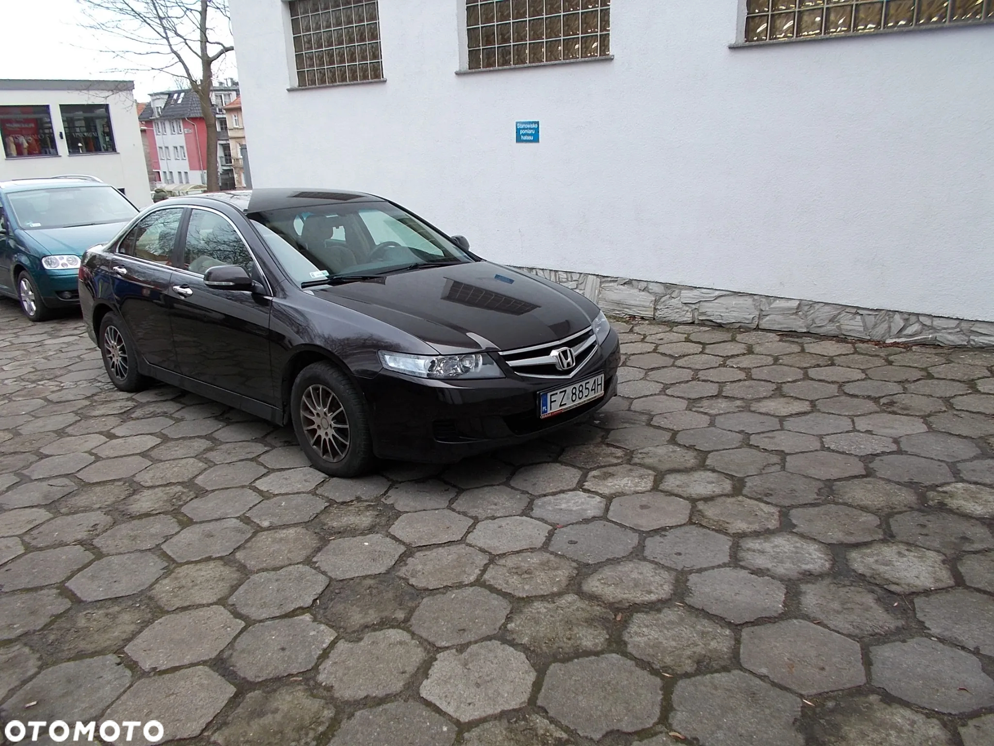 Honda Accord 2.0 Comfort - 4