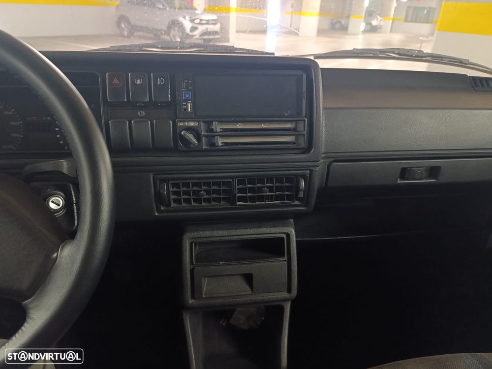 VW Golf 1.3 GL - 14