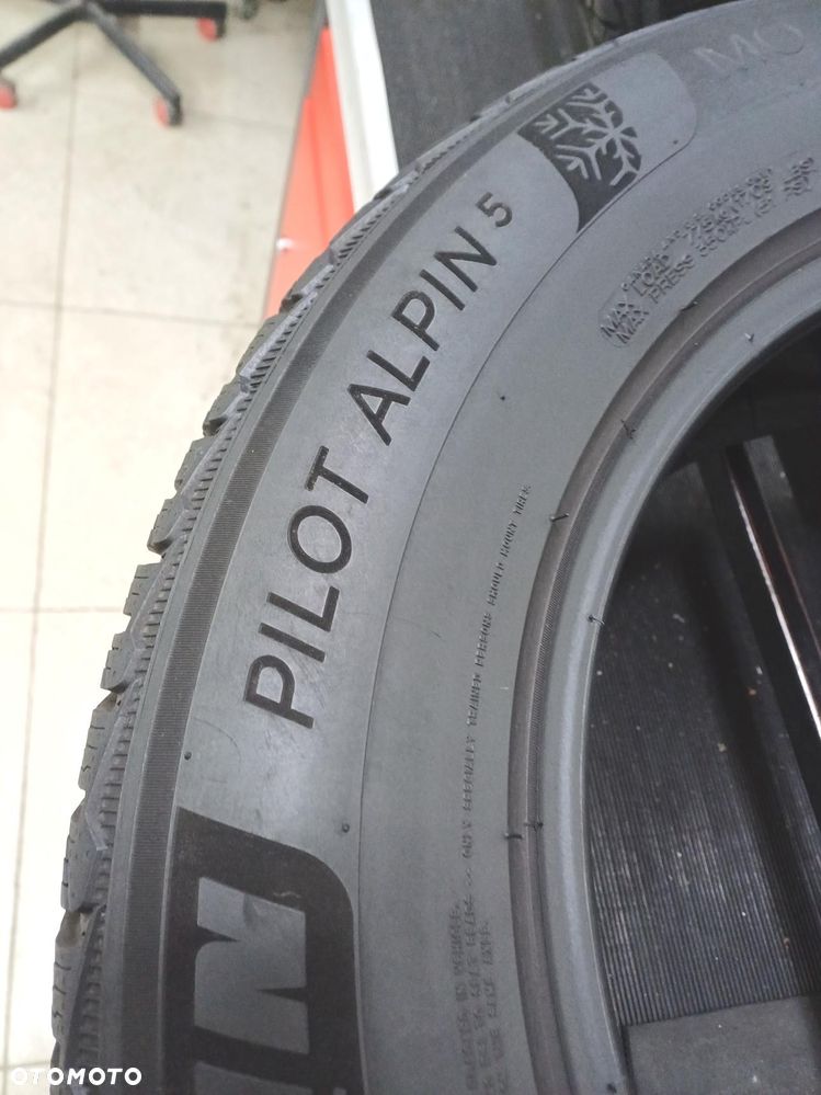 2x 215/65R17 michelin 2020 opony zimowe 52813 - 4