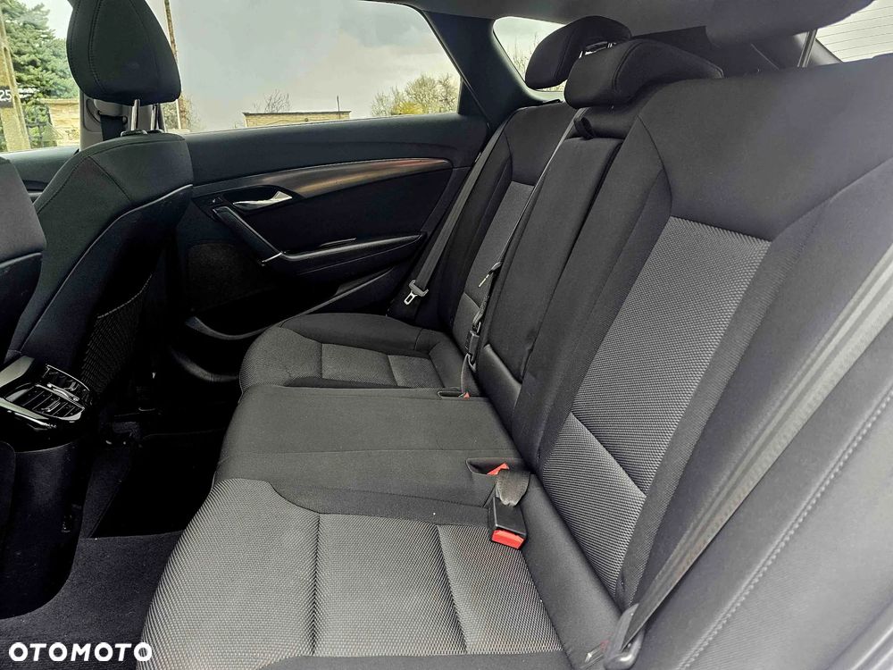 Hyundai i40 Kombi 1.7 CRDi Premium - 18