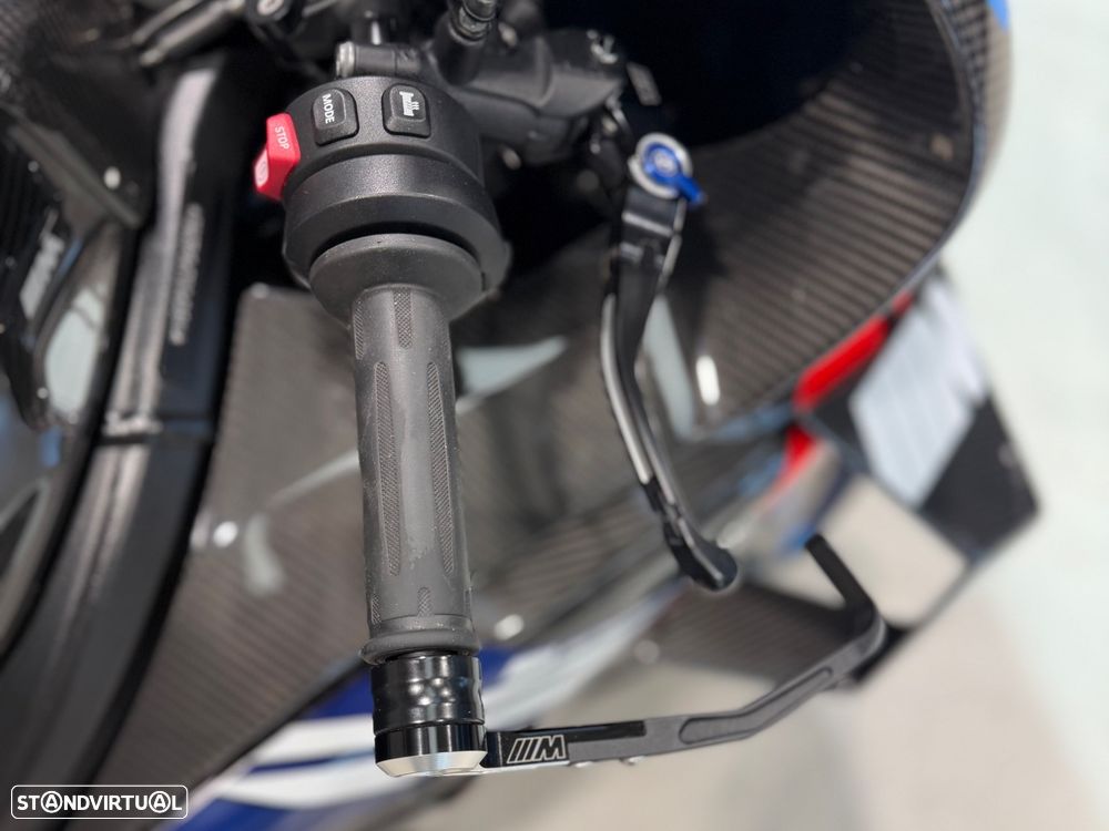 BMW M 1000 RR - 10