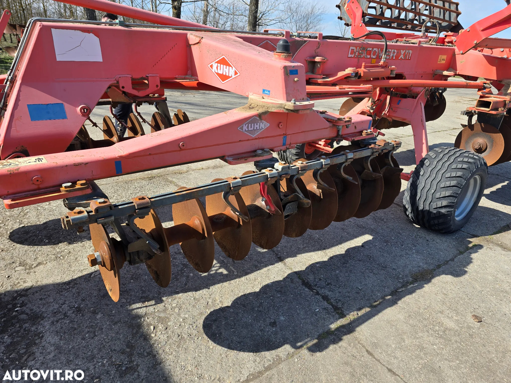 Kuhn Discover XM40 - 2
