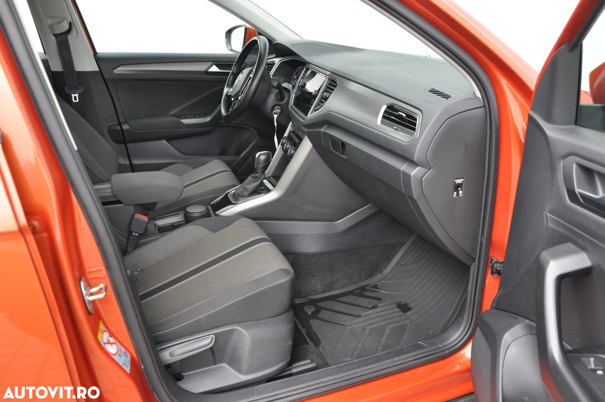 Volkswagen T-ROC 2.0 TDI DSG Design - 23
