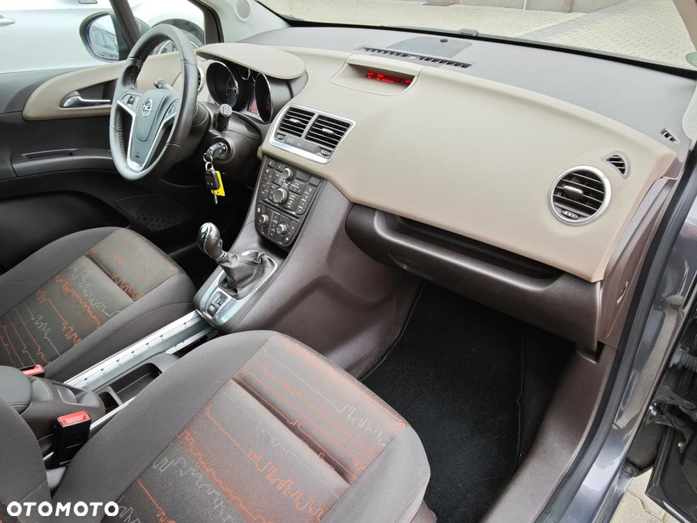 Opel Meriva 1.4 Design Edition - 28