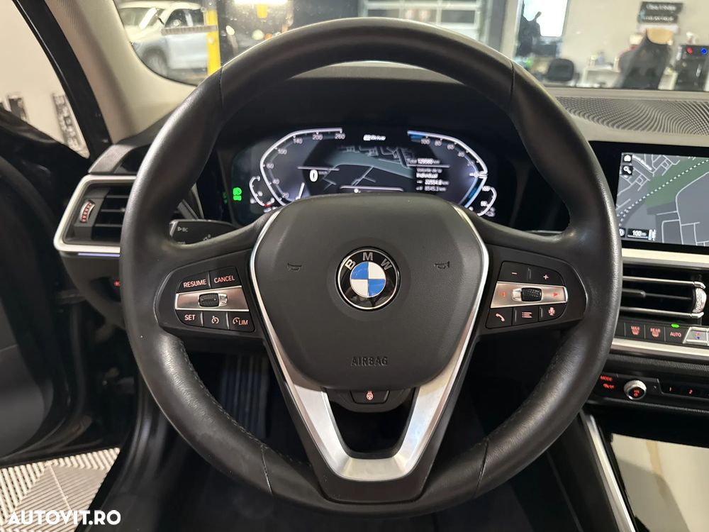 BMW Seria 3 - 17