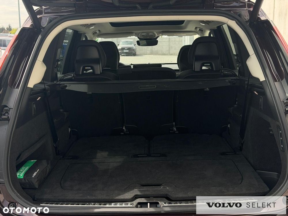 Volvo XC 90 - 35