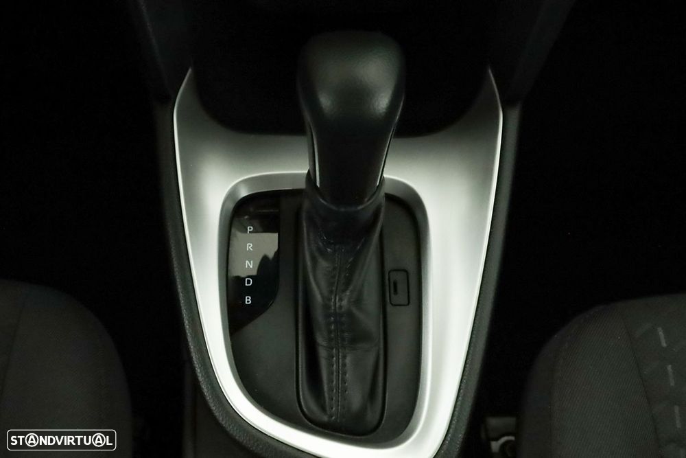 Toyota Yaris Cross 1.5 HDF Comfort - 13