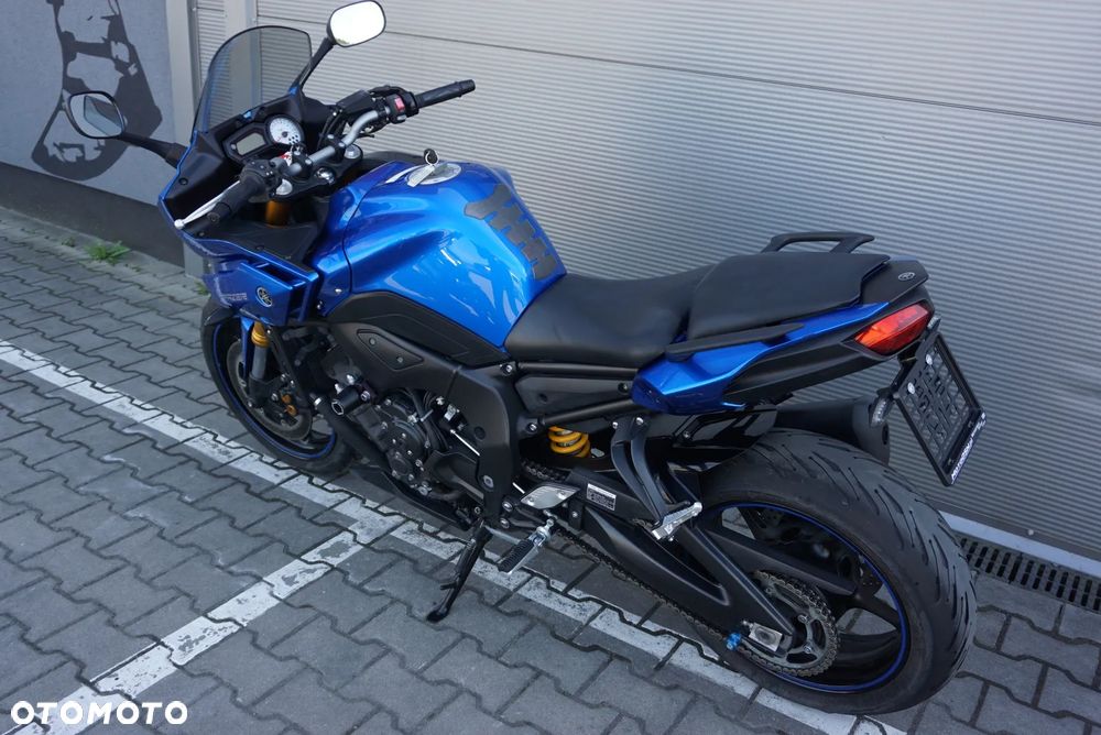 Yamaha FZ8 - 5