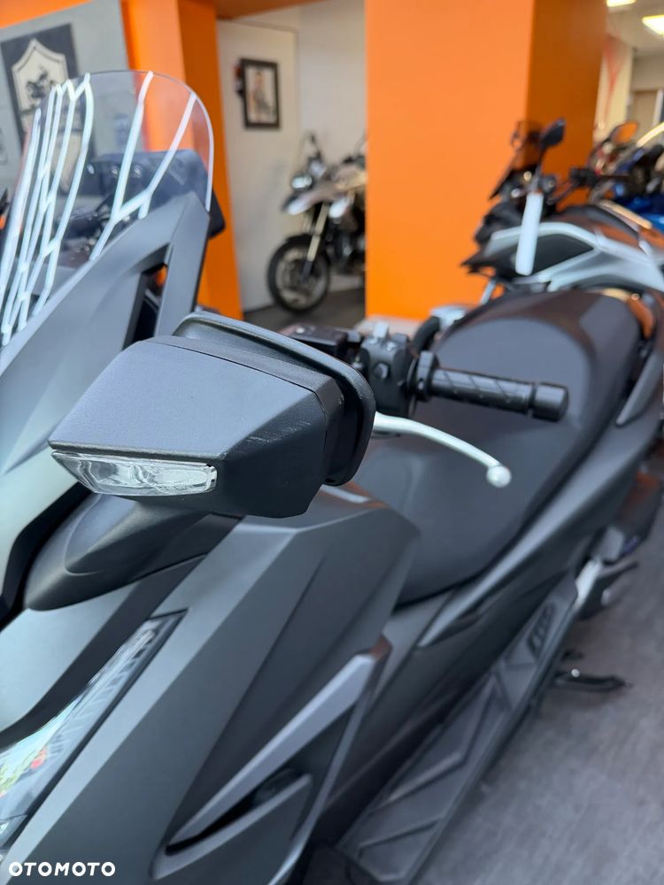Honda NSS - 29