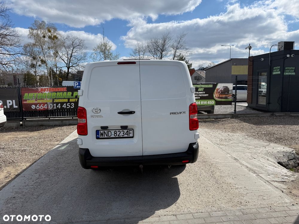 Toyota PROACE - 7