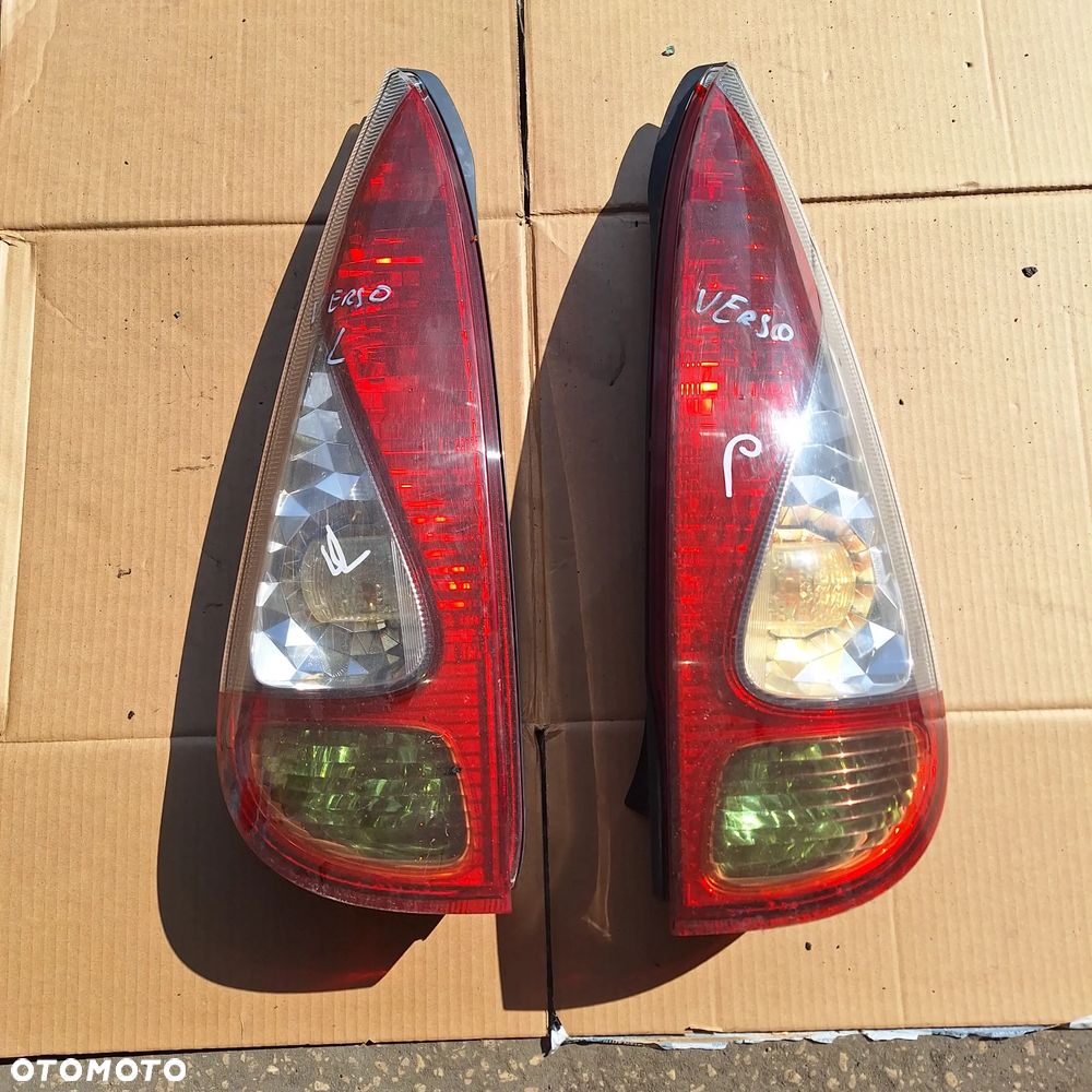LAMPA PRAWY LEWA TYL TOYOTA YARIS VERSO I LIFT - 4