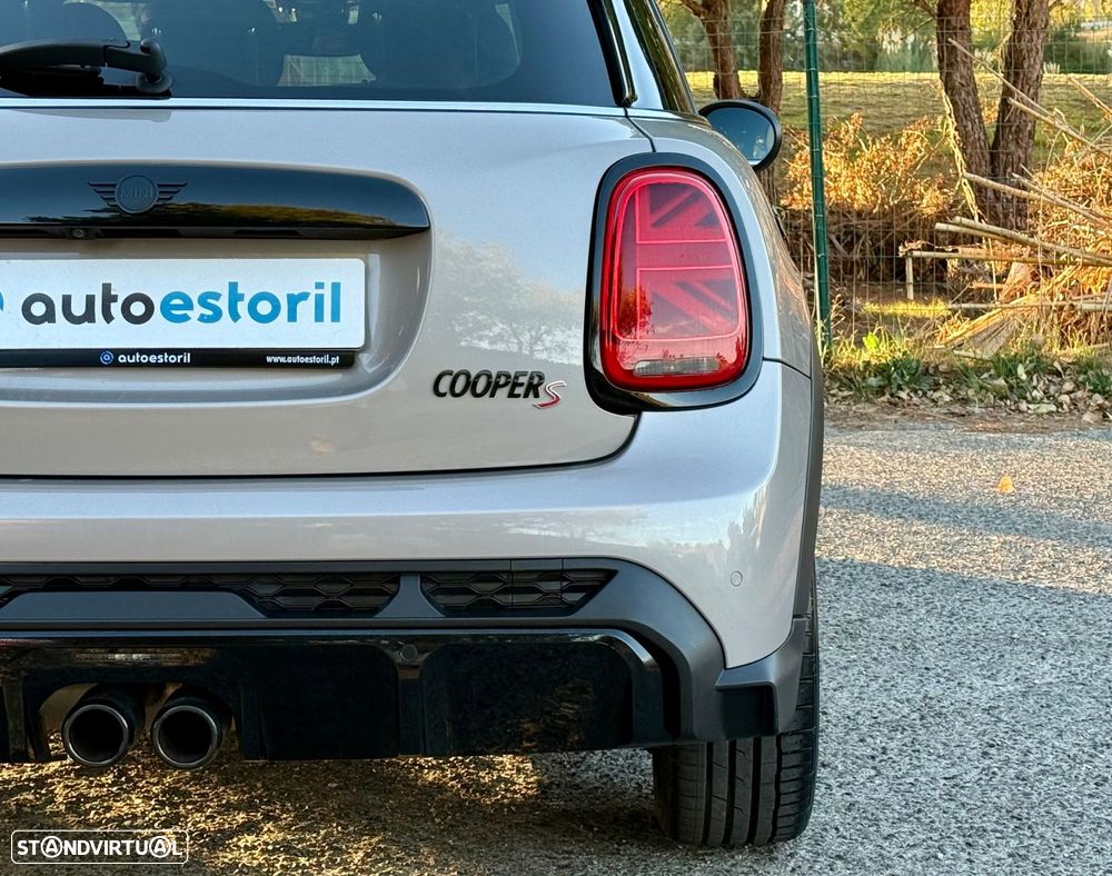 MINI 5 Portas Cooper S Premium JCW Auto - 19