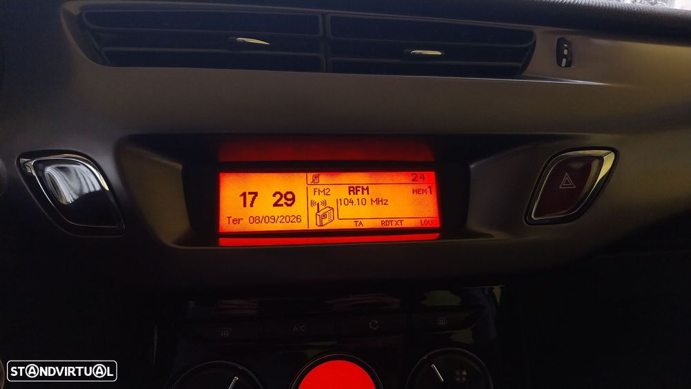 Citroën C3 1.2 PureTech Attraction - 9