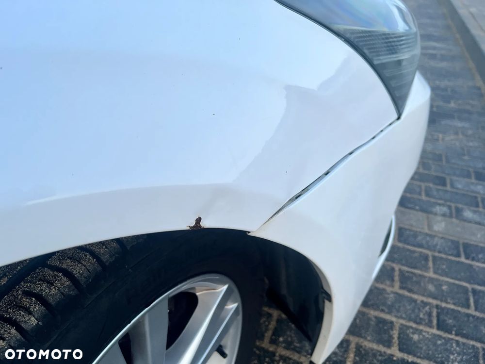 Toyota Avensis 2.0 D-4D Executive - 11