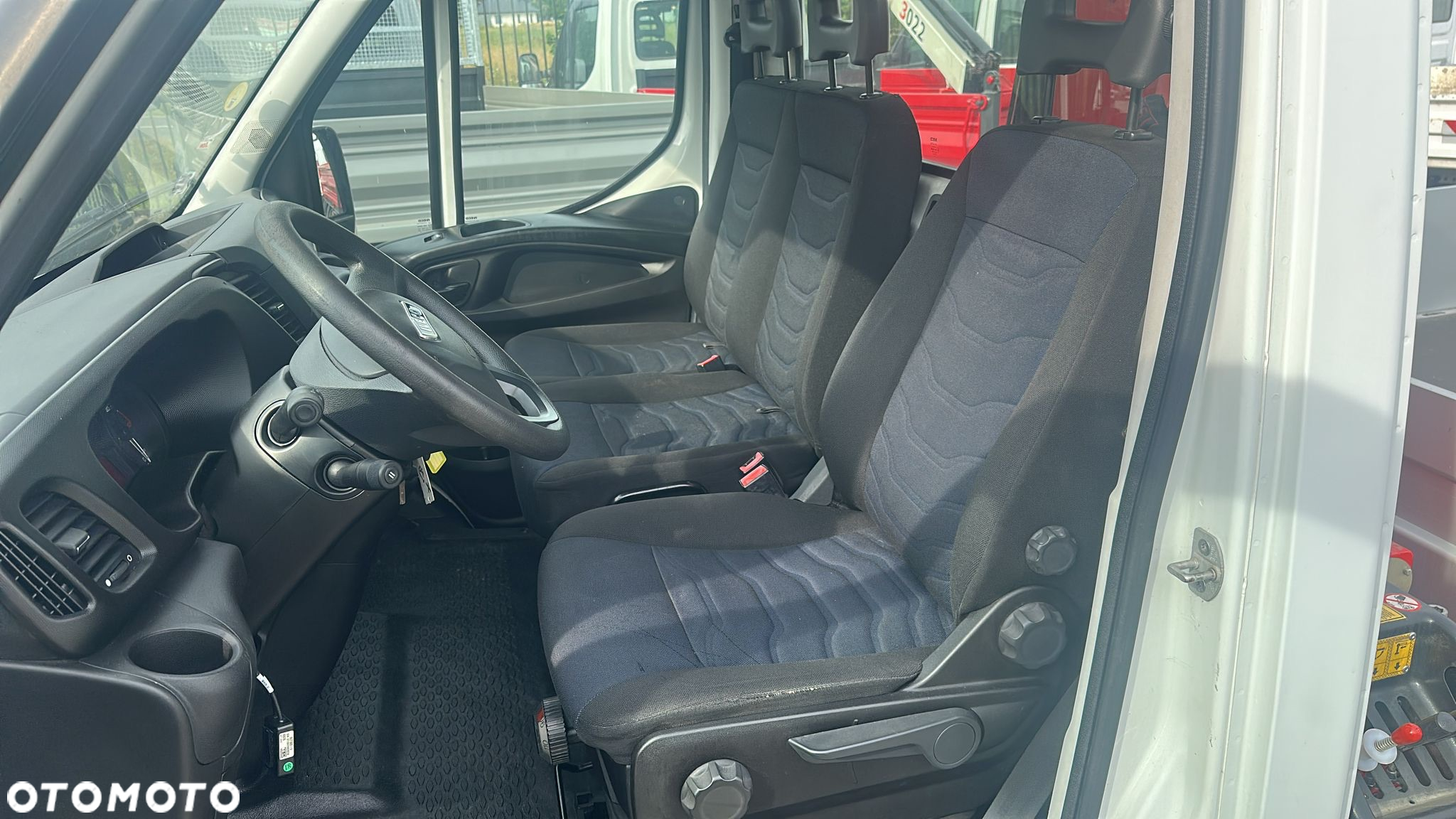 Iveco 35C14 Hds fassi m40 -2700 kg - 8