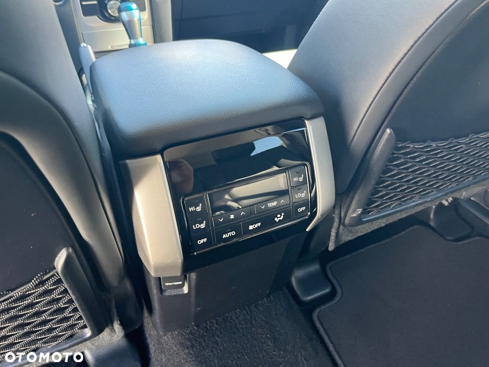 Toyota Land Cruiser LC 2.8 D-4D Executive - 8