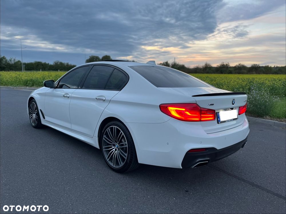 BMW Seria 5 530i xDrive M Sport sport - 6