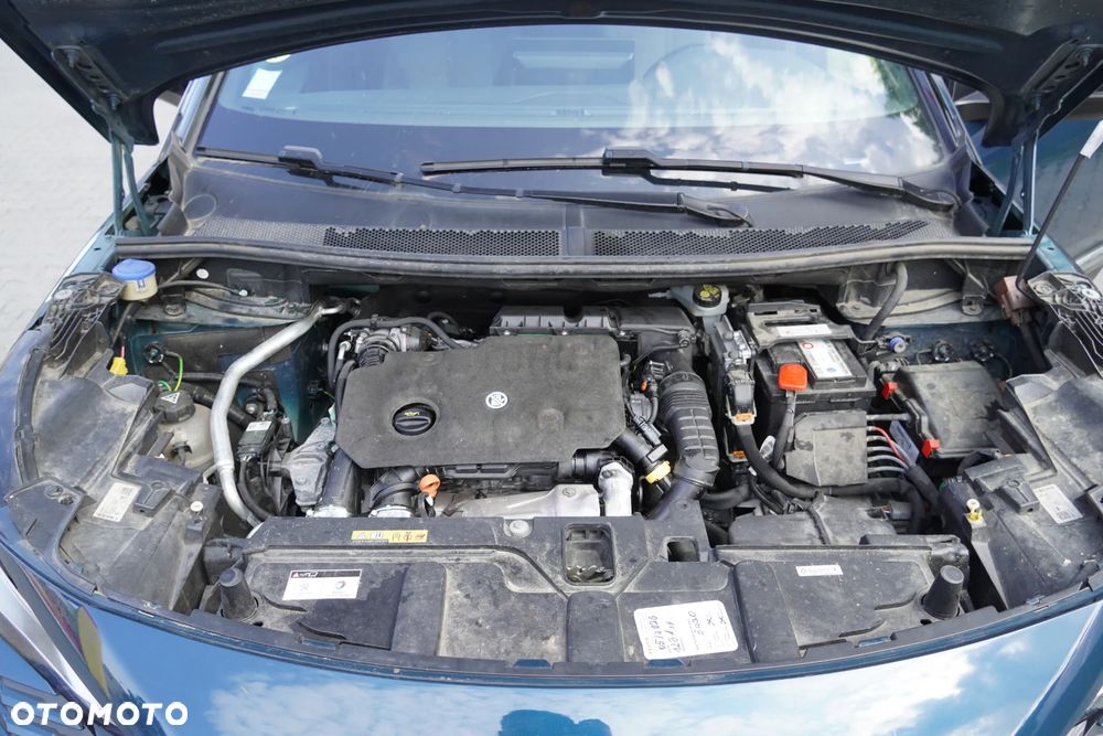 Peugeot 3008 1.5 BlueHDi Allure Pack S&S EAT8 - 13