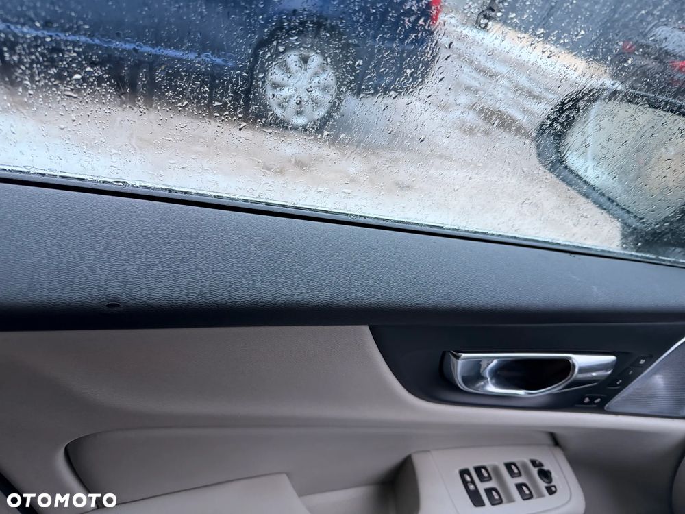Volvo S60 - 31