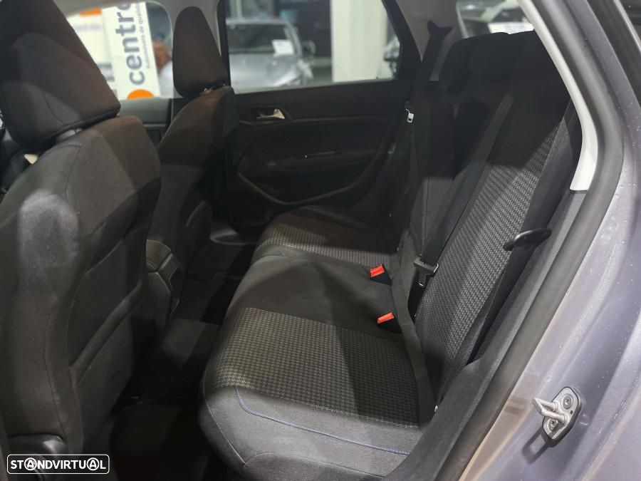Peugeot 308 SW 1.5 BlueHDi Style - 24