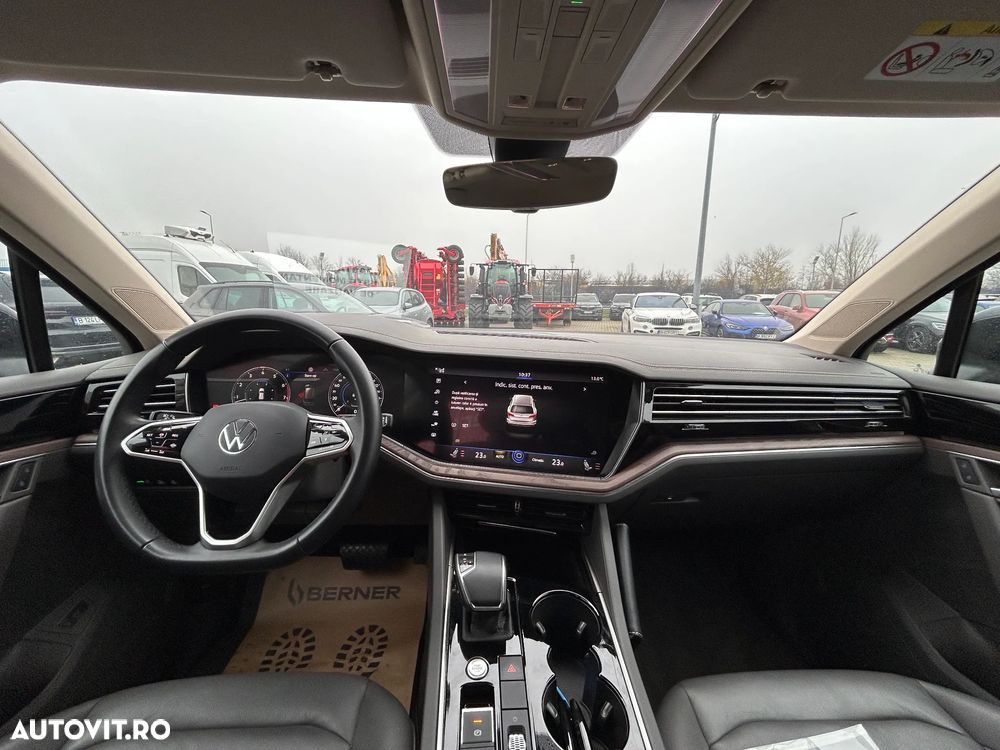 Volkswagen Touareg V6 TSI Atmosphere - 11
