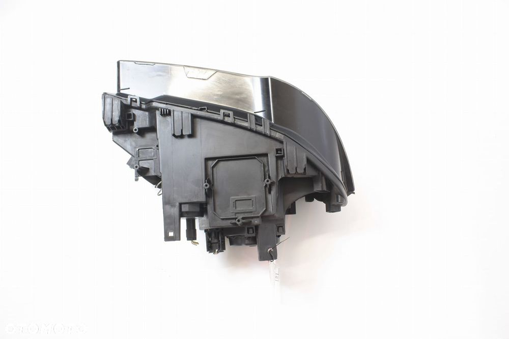LAMPA LEWA PRZÓD BMW X3 E83 2.0i N46 - 3